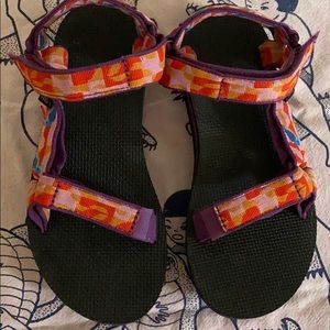 Teva Midform Universal Size 7